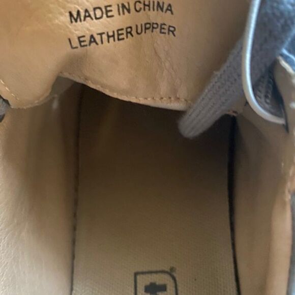 Propet Gray suede lace-up casual shoes, size 9 1/2W - Picture 7 of 8